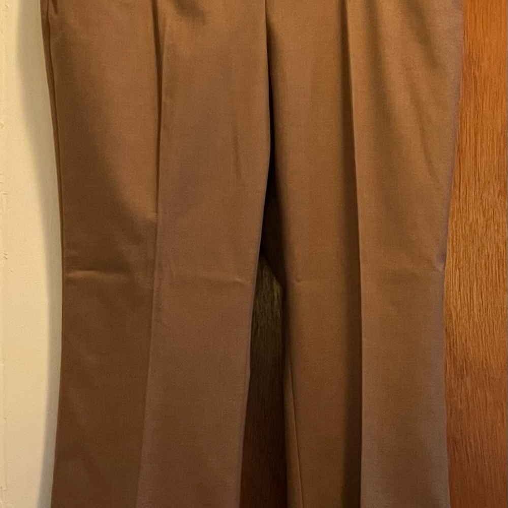 Donna Karan’s Brown Cropped Pants Sz 10